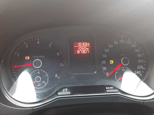 Imagem 9 de 11 de Volkswagen Fox 2012 1.6 Vht Trend Total Flex 5p