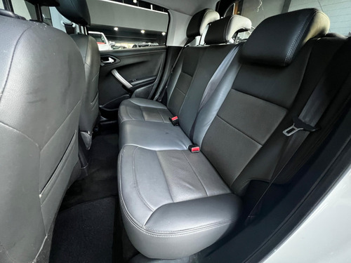 Peugeot 208 1.6 GRIFFE 16V FLEX 4P AUTOMÁTICO