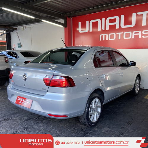Volkswagen Voyage 1.6 MSI FLEX 16V 4P AUT.