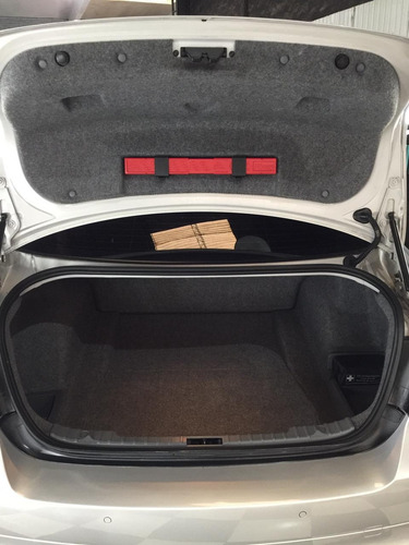 Bmw Serie 3 2.0 320i Sedan Executive 2010