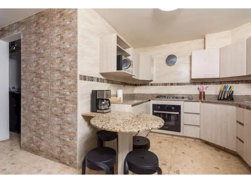 Casa Amoblada En Arriendo En El Poblado