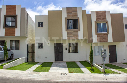 Casa En Renta En Residencial Viñas Del Mar, Tijuana B.c.