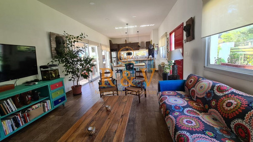 Imagen 15 de 30 de Casa En Venta En La Zona De Pinares