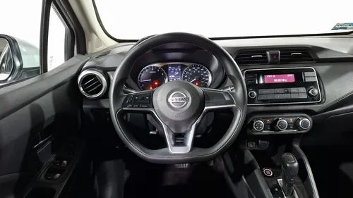 Nissan Versa 1.6 Sense Cvt