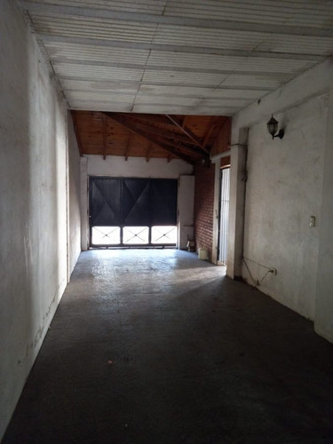 Imagen 12 de 30 de Casa En 2 Plantas A La Venta De 4 Ambientes En Jose C Paz