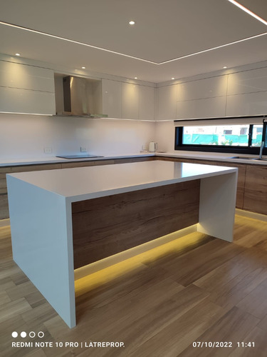 Imagen 17 de 28 de Fantástica Casa En Venta, Nueva Y Amoblada. Fondo Al Lago. B° Terralagos Canning