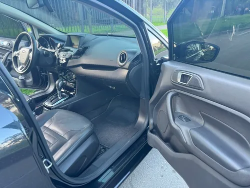 Ford Fiesta 1.6 Hatchback Titanium