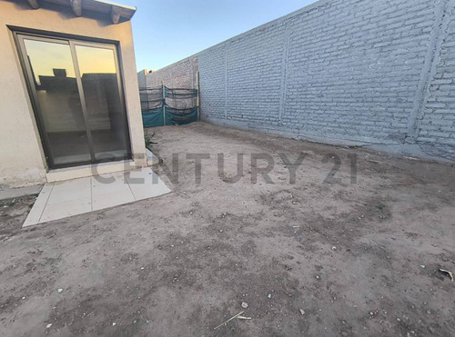 Casa En Venta Barrio Pinar Del Sol Vi