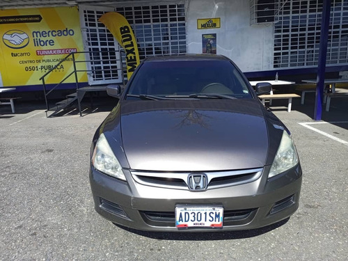 Imagen 3 de 16 de Honda Accord