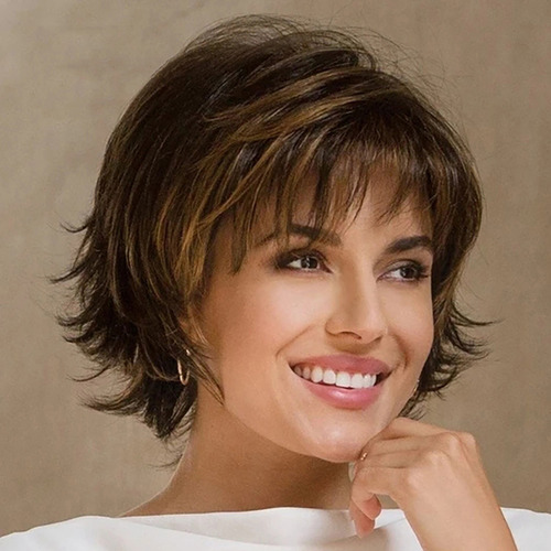 Peruca De Cabelo Curto Em Camadas Onduladas Com Franja - Sin