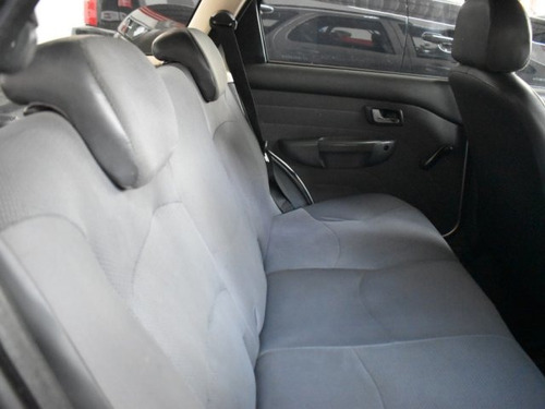 Imagem 4 de 8 de Palio Weekend 1.4 Mpi Fire Elx Weekend 8v Flex 4p Manual