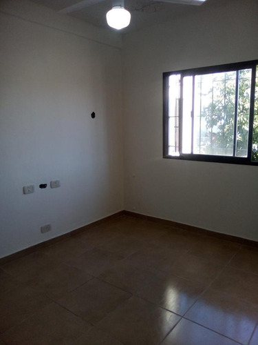 Imagen 21 de 25 de Casa - Ituzaingó
