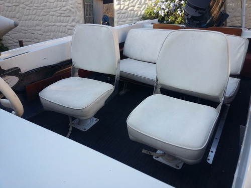 Imagen 3 de 4 de Lancha Regnicolo Modelo Dorado V2 Mercury 50hp