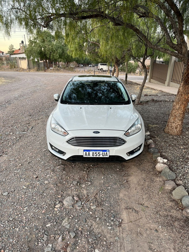 Ford Focus III 2.0 Se Plus Mt