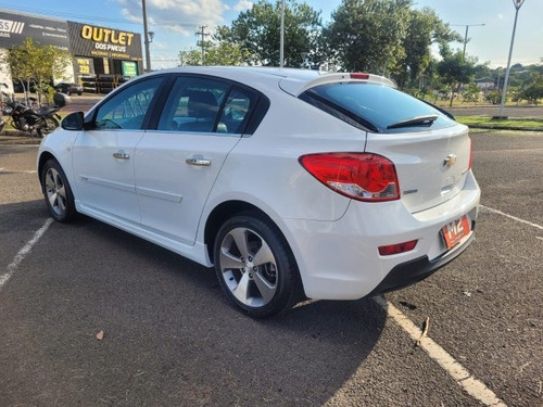 Imagem 4 de 9 de Cruze 1.8 Lt Sport6 16v Flex 4p Automático
