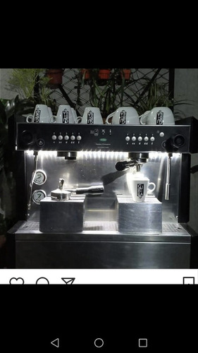 Imagen 1 de 5 de Maquinas De Café Molinillos En Comodato, Caba Y Alrededores!