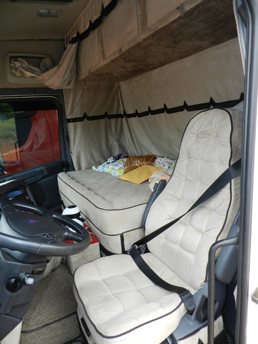 Imagem 12 de 15 de R 440 6x2 2014 Highline Automático Impecável