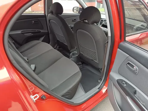 Kia Rio Ex 2010