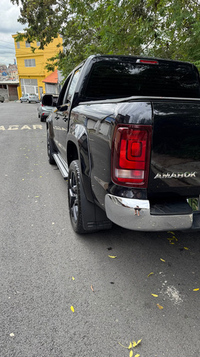 Volkswagen Amarok 3.0 Highline Cab. Dupla V6 4x4 Aut. 4p