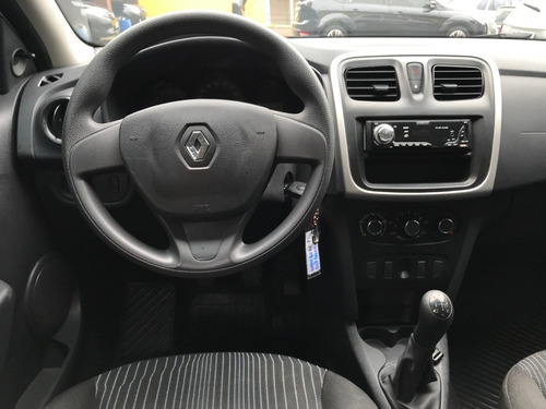 Imagem 4 de 9 de Renault Logan 1.0 2018 Completo Bx Km