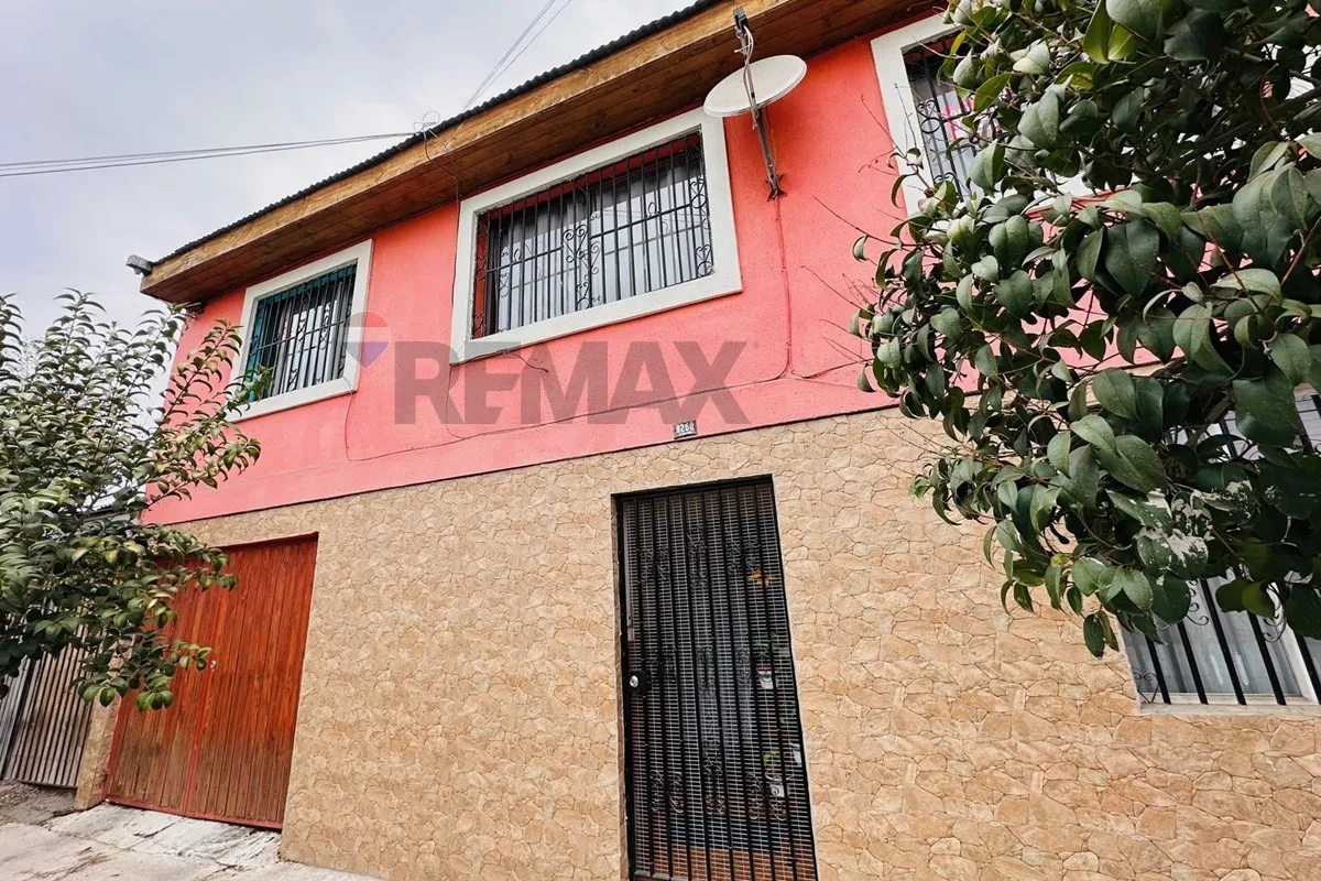 Imagen 1 de 30 de Terreno Con 3 Casas Independientes.