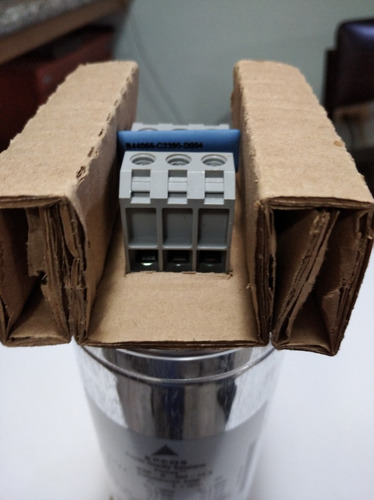 Imagen 4 de 6 de Capacitor Trifasico 15kvar 480vac 60hz Marca Tdk-epcos