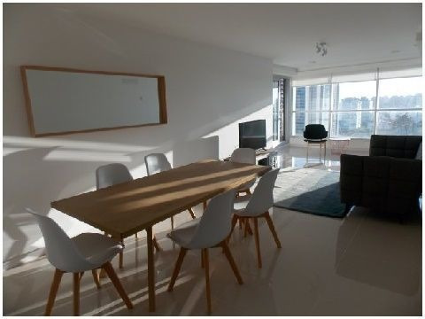 Venta De Apartamento 2 Dormitorios En Playa Brava