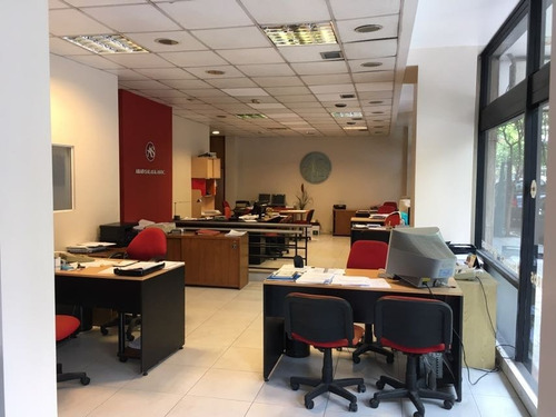 Imagen 2 de 4 de Local En Venta En Excelente Esquina Microcentro