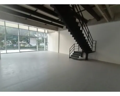 146m2 Local Arriendo Envigado - Mayorca