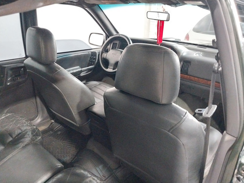 Jeep Grand Cherokee 4.0 Laredo