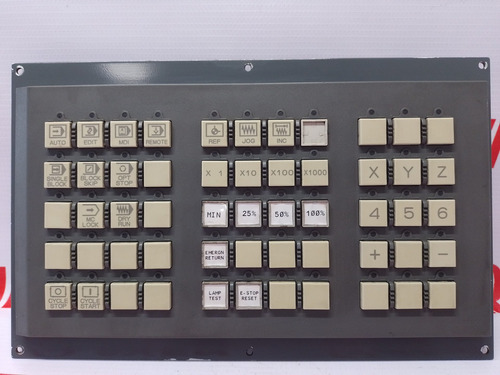Fanuc A02b-0319-c243 (Usado)