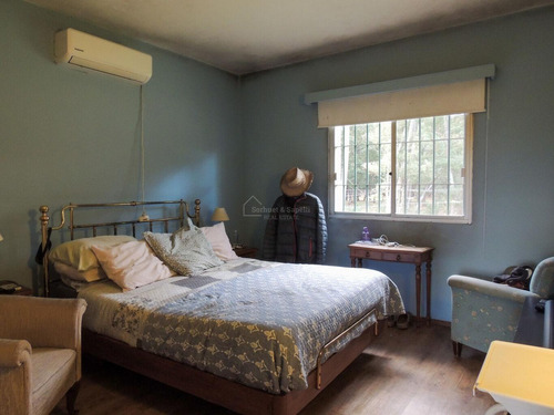 Casa A Reciclar En Venta Parque Miramar Fondo Al Lago