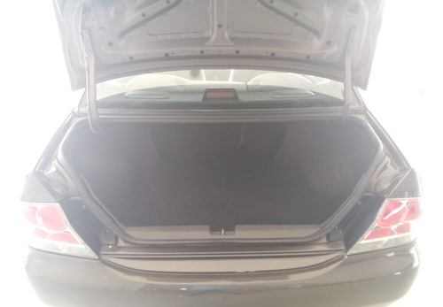 Imagen 7 de 8 de Mitsubishi Lancer 1.6