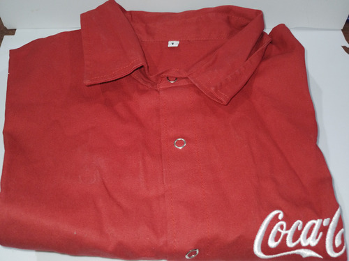 Camisa De Grafa Con Broches Línea Coca Cola Talle 1
