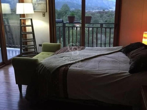 Casa En Arriendo Laguna Aculeo Con Vista Privilegiada