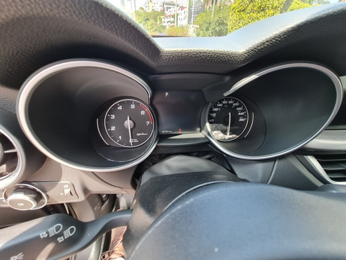Imagen 9 de 9 de Alfa Romeo Stelvio Sport Stelvio Sport