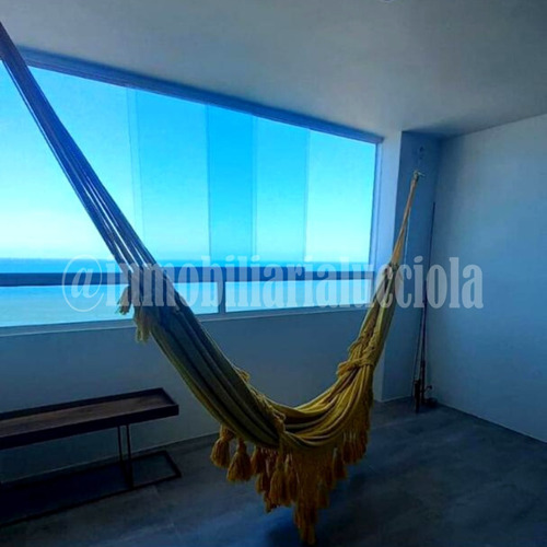 Imagen 4 de 7 de Apartamento En Playa Grande. Edo La Guaira Ref 004