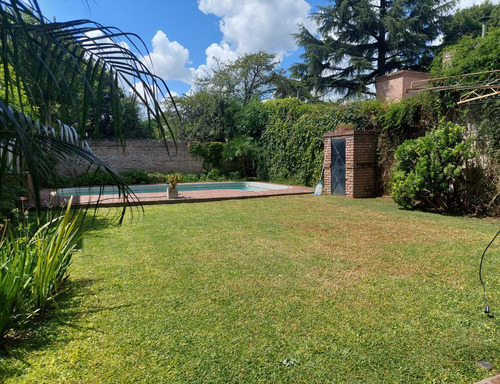 Venta Casa 5 Ambientes Centro De Lujan