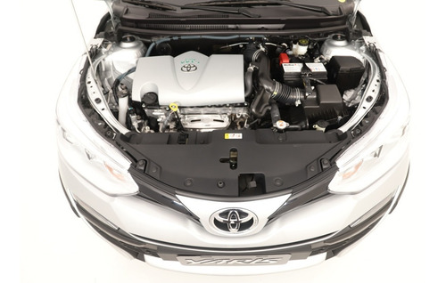 Imagen 11 de 25 de Toyota Yaris Xs Audio 6mt 5p My22