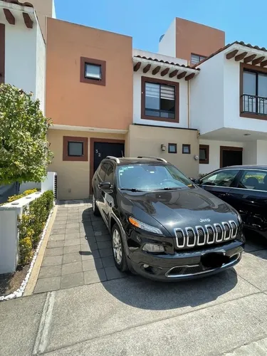 Renta De Casa Amueblada En Fraccionamiento La Toscana