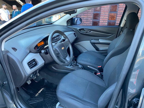 Imagen 9 de 9 de Chevrolet Onix 2018 1.4 Joy Ls + 98cv