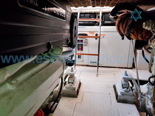 Imagem 13 de 14 de Lancha Intermarine 545 Iate Ferretti Azimut Axtor Cranchi