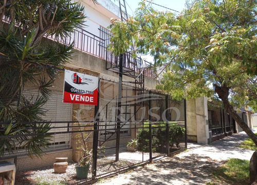Casa + 2 Departamentos - Quilmes.- Nuevo Valor $$$