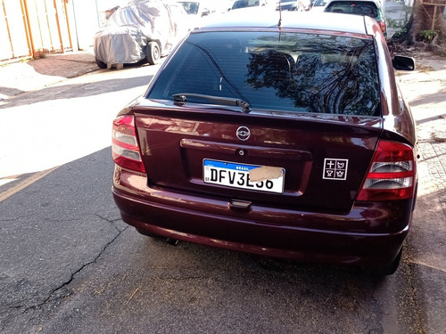 Imagem 5 de 15 de Chevrolet Astra 2002 2.0 8v 3p