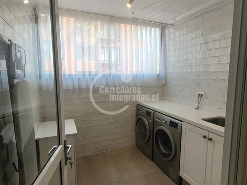 Departamento En Arriendo De 4 Dorm. En Las Condes