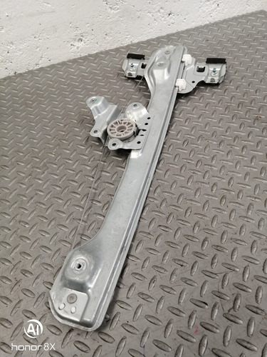 Mecanismo Elevador Tras Der Chevrolet Trax 4x2 1.8 Std 12/16 (Usado)