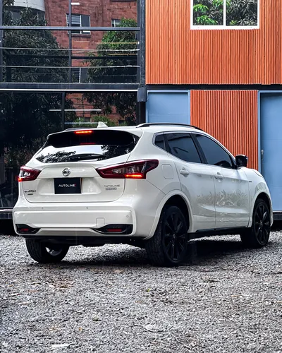 Nissan Qashqai Midnight 2022