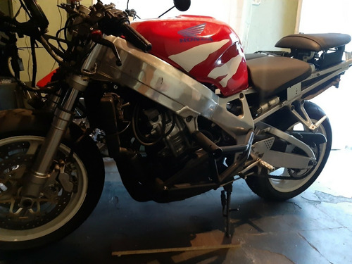 Imagen 15 de 17 de Honda Cbr 919rr