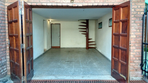 Imagen 13 de 14 de Alquilo Casa Grande Villa Suiza A Metros Del Reloj Cucú Con Piscina