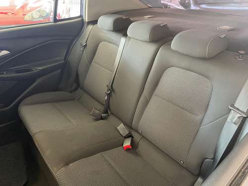 Chevrolet Onix plus 1.0 Lt Turbo 4p